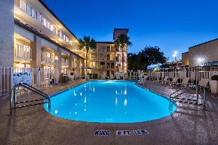Mai Hana Hotel- Intl Drive, Trademark Collection By Wyndham,8222 Jamaican Ct,3 star