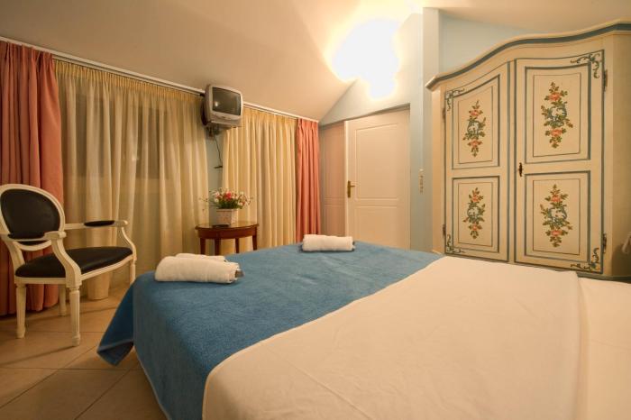 elena hotel