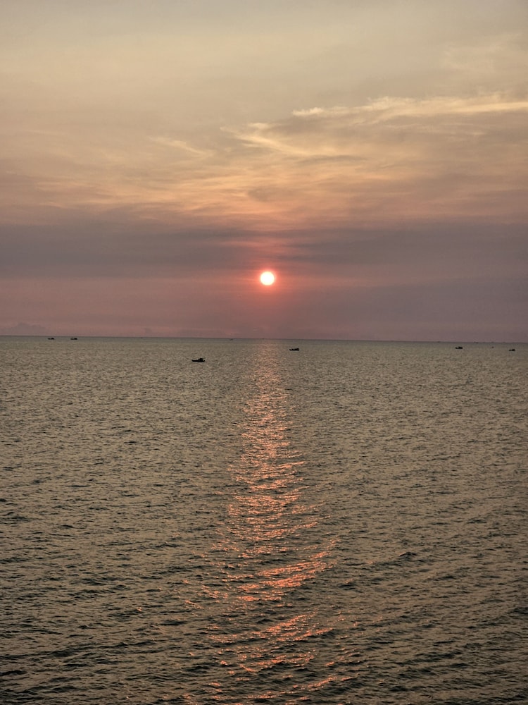 venus hotel massage and sky bar