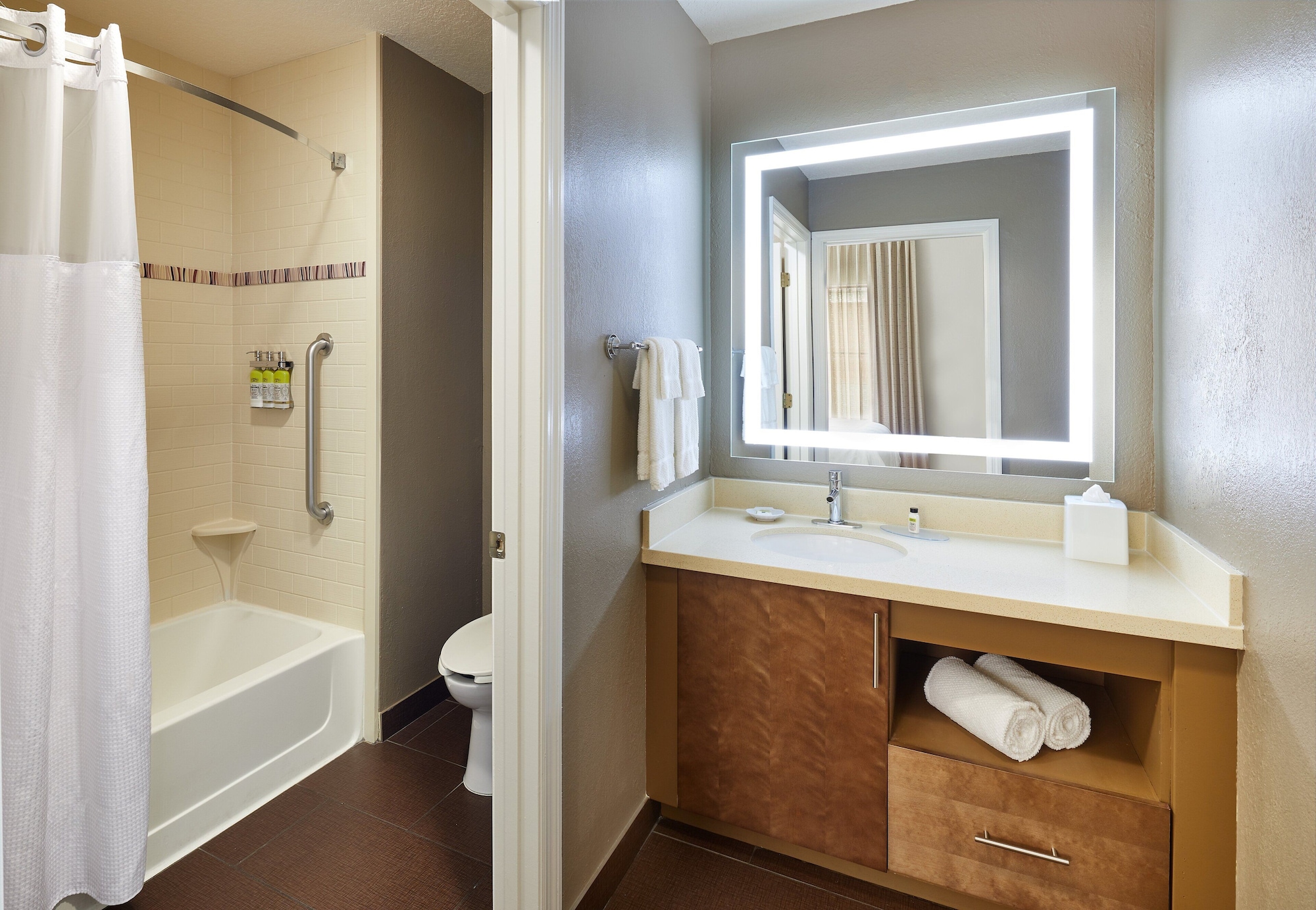 staybridge suites orlando airport south by ihg