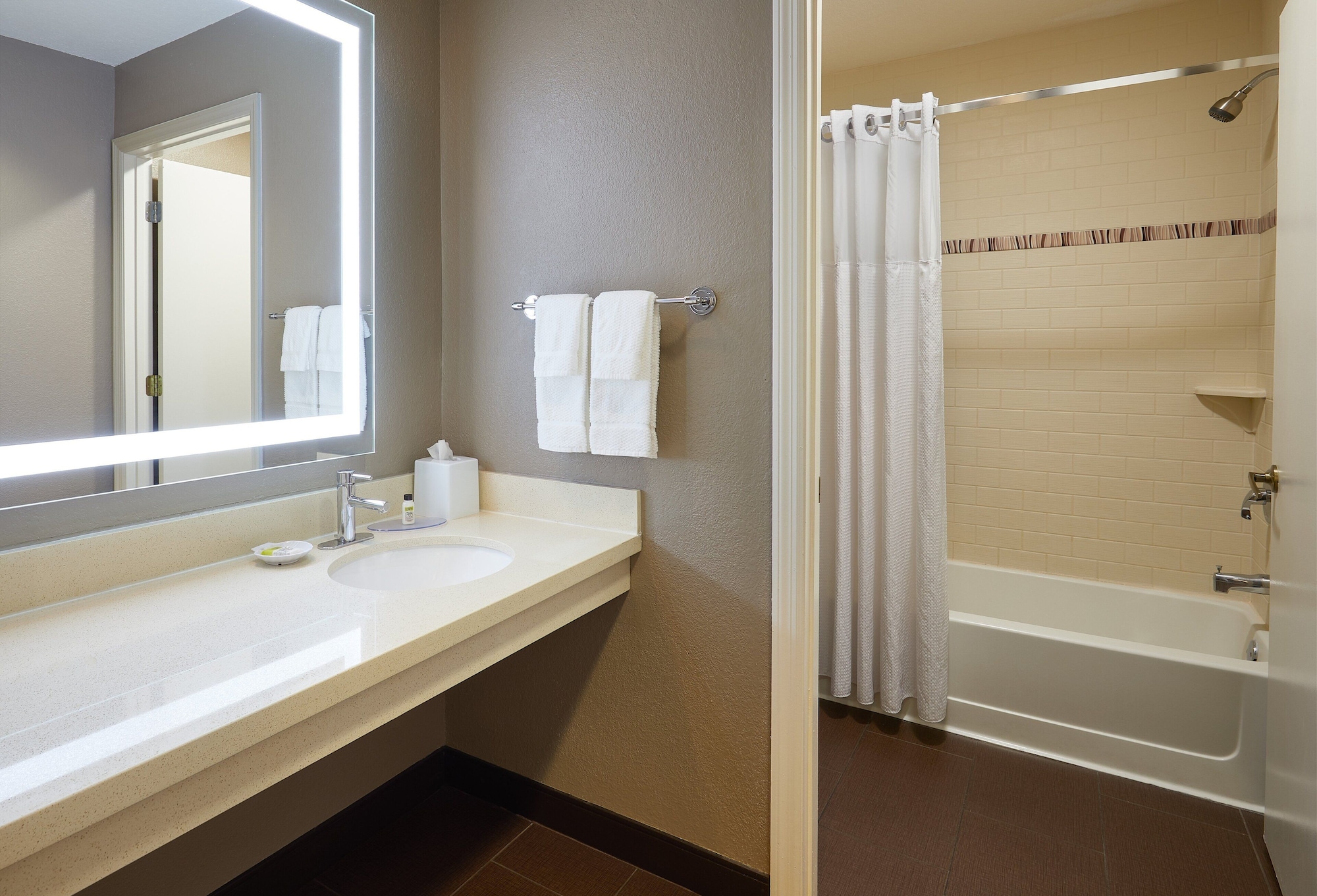 staybridge suites orlando airport south by ihg