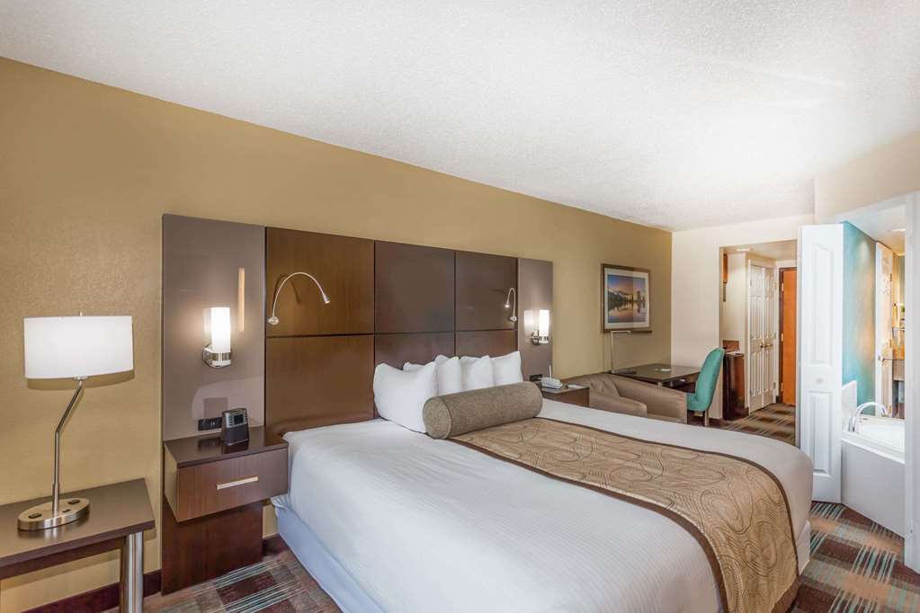 wingate by wyndham orlando international airport