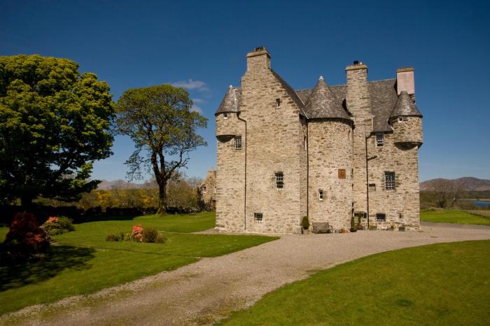 barcaldine castle