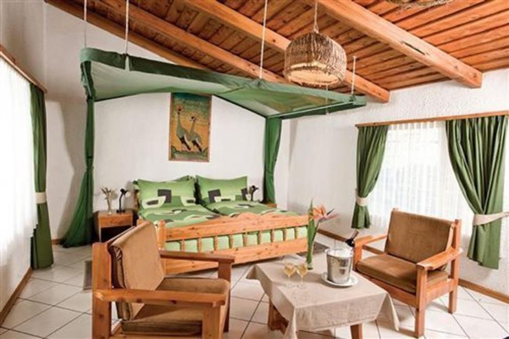 Dik Dik Hotel,,2 star