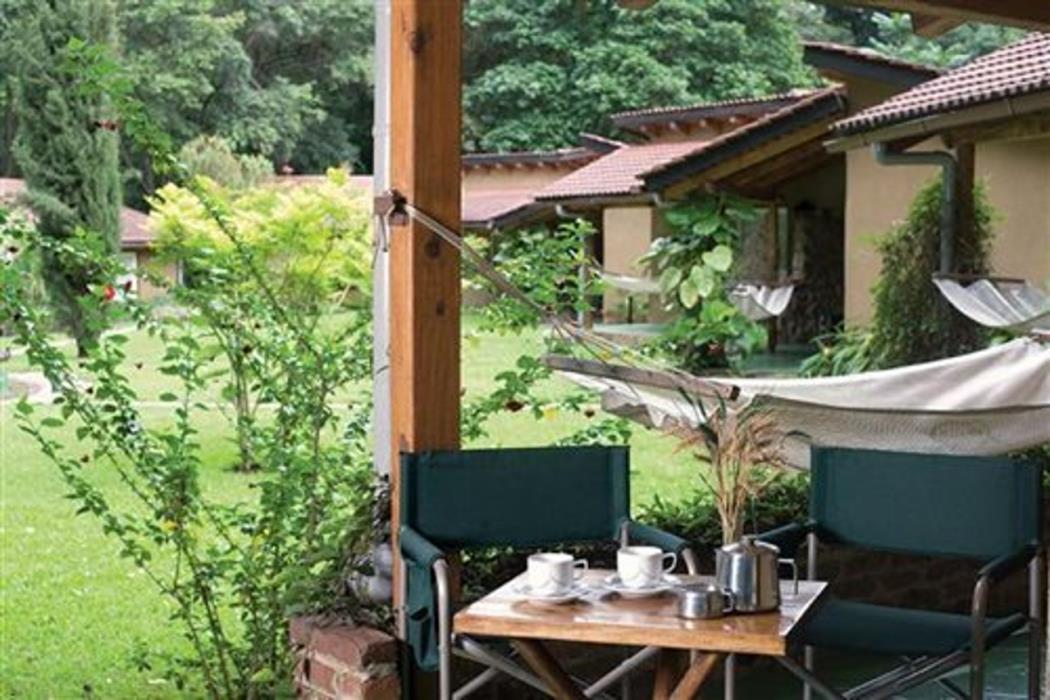 Dik Dik Hotel,,2 star