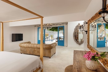 sabrinas haus adults only