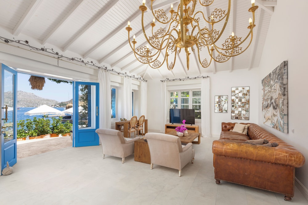 sabrinas haus adults only