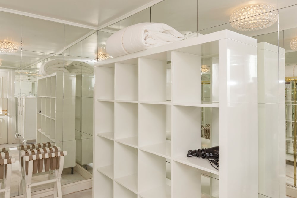 sabrinas haus adults only