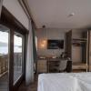 hotel ariston