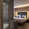 hotel ariston