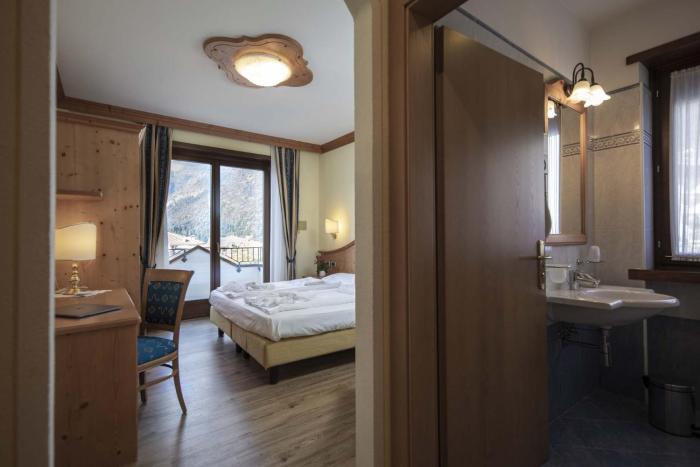 hotel ariston