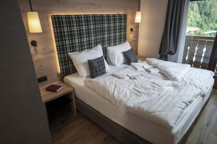 hotel ariston