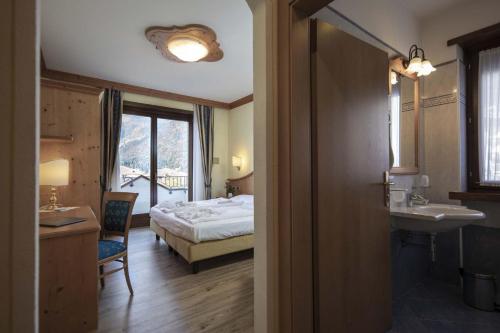 hotel ariston