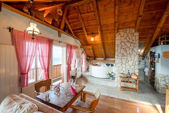 hotel zeit and traum