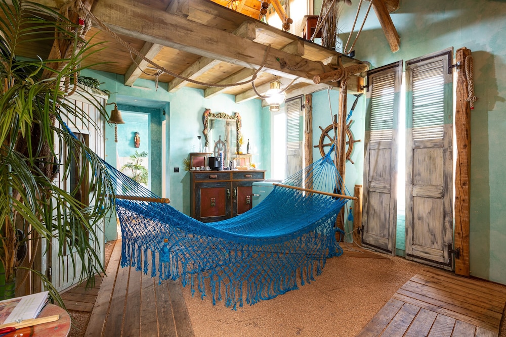 hotel zeit and traum