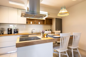 physis villas chania
