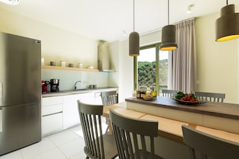 physis villas chania