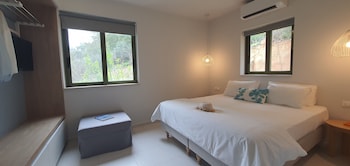 physis villas chania