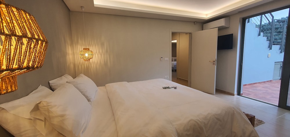physis villas chania
