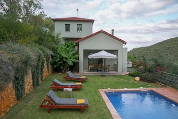 physis villas chania