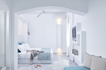 mykonos town suites