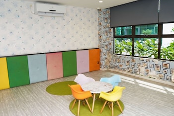 dsummit residences by yml home b1