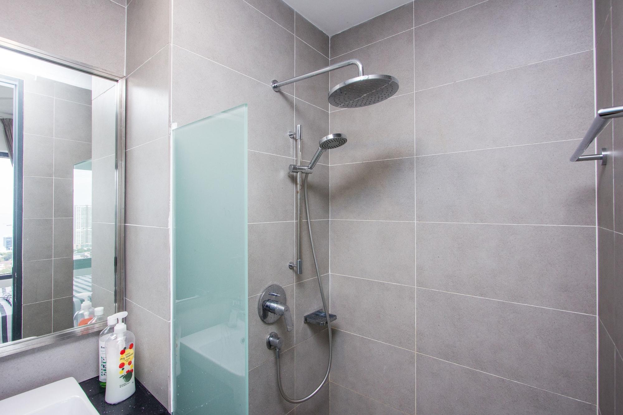 tropicana 218 macalister by staycation homestay