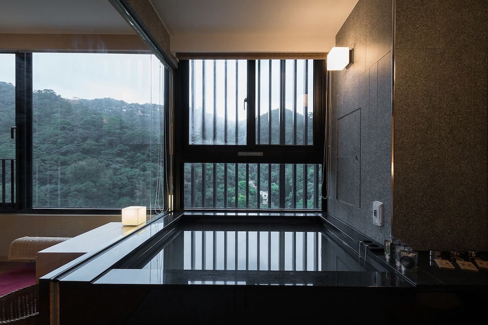 asia pacific hotel beitou