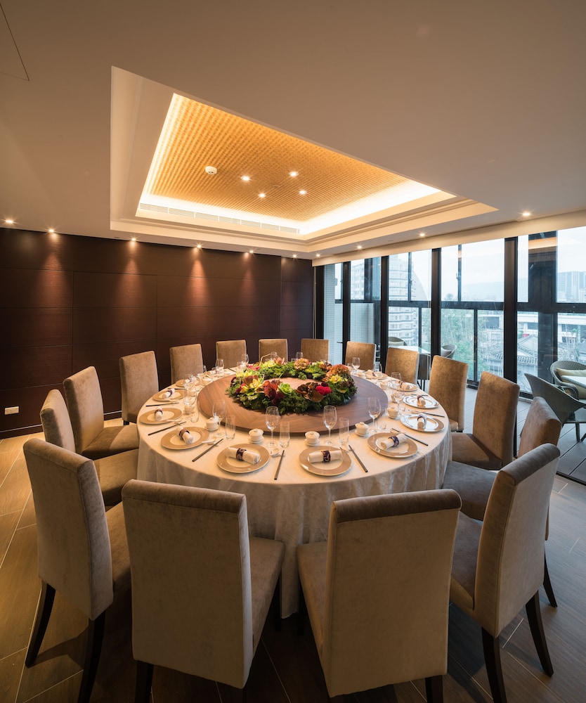 asia pacific hotel beitou