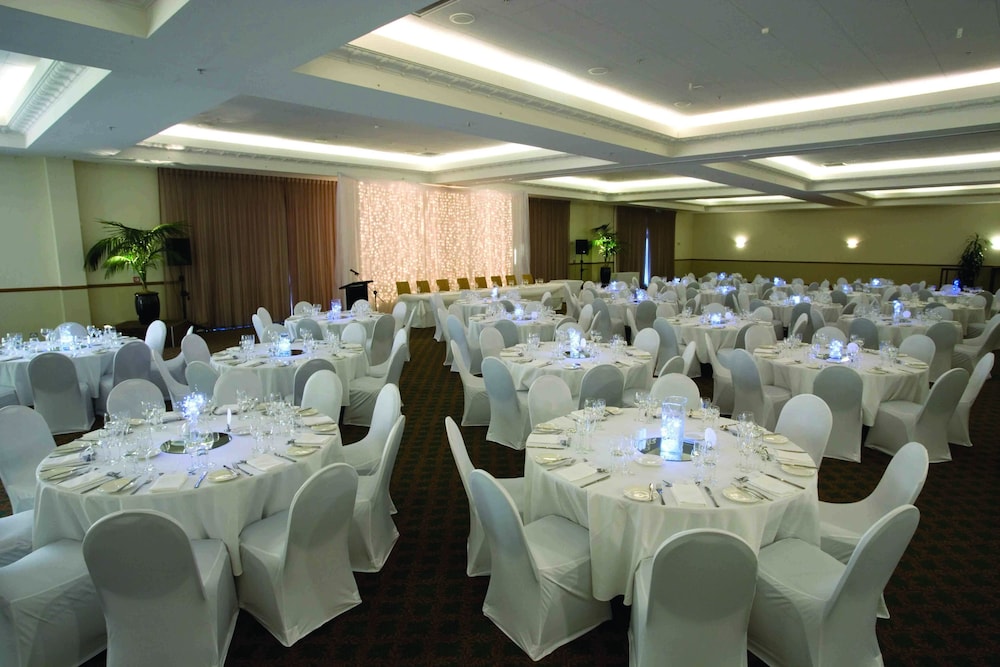 distinction palmerston north hotel and conference centre