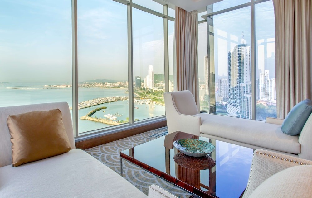 hilton panama