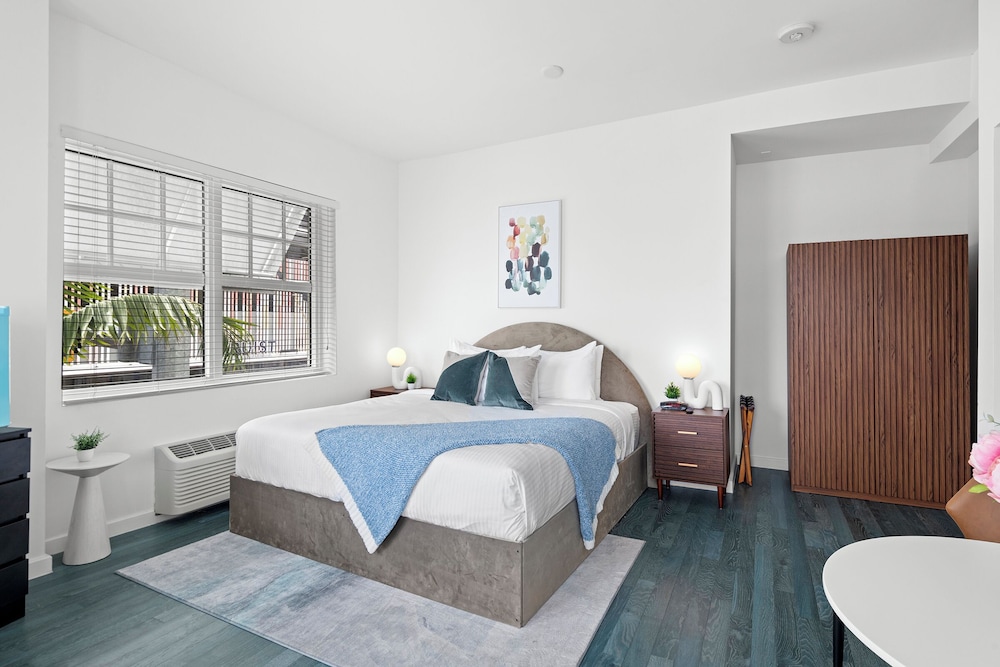 sobeny the variety hotel
