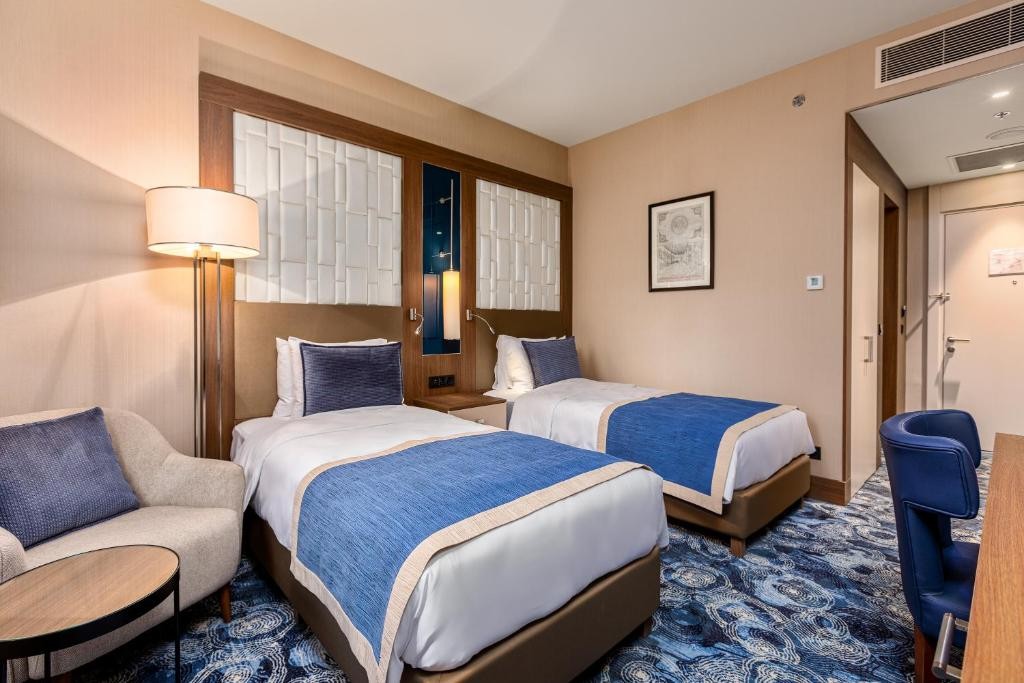 tbilisi philharmonic by mercure hotel