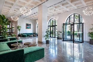 tbilisi philharmonic by mercure hotel