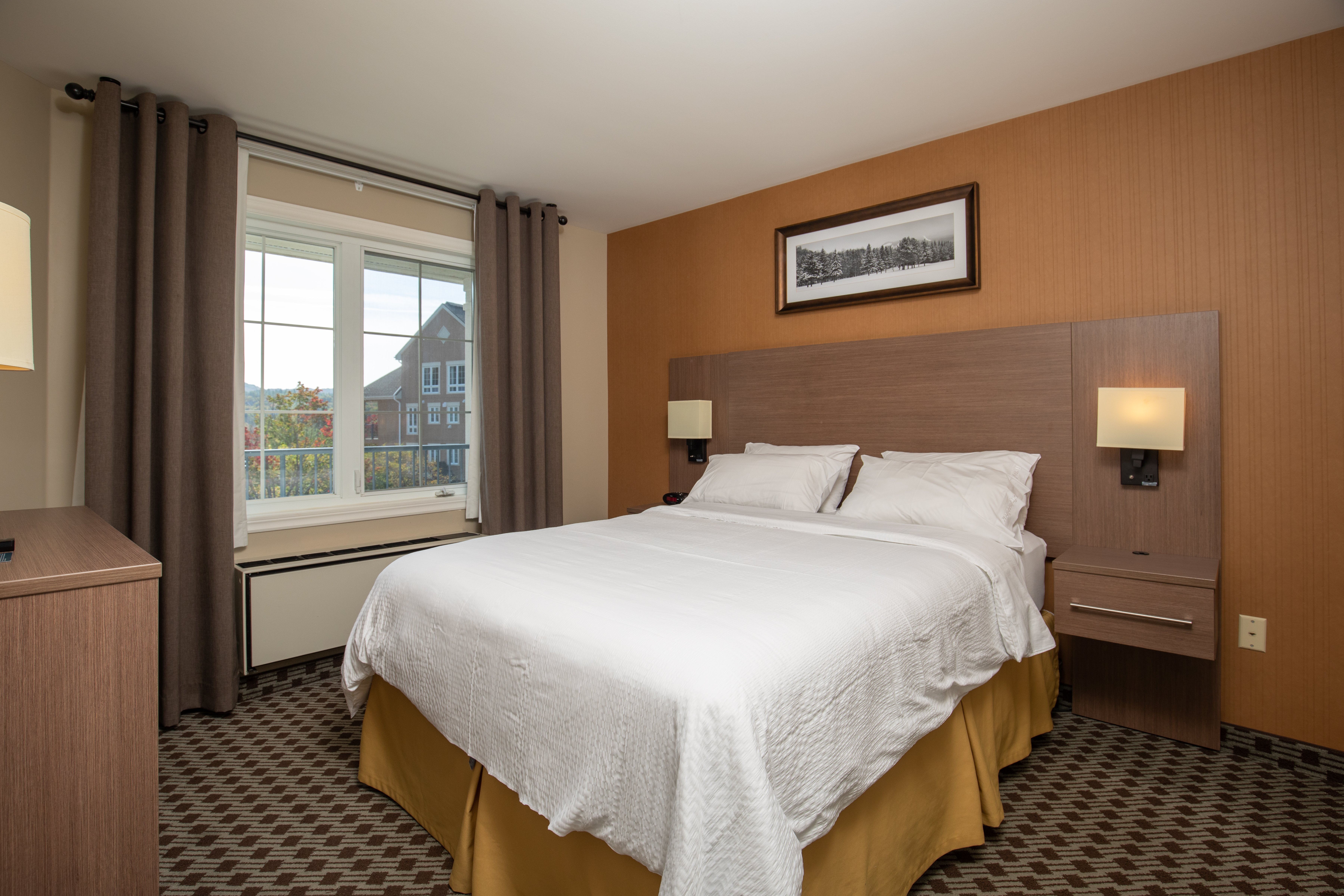 holiday inn express and suites tremblant by ihg
