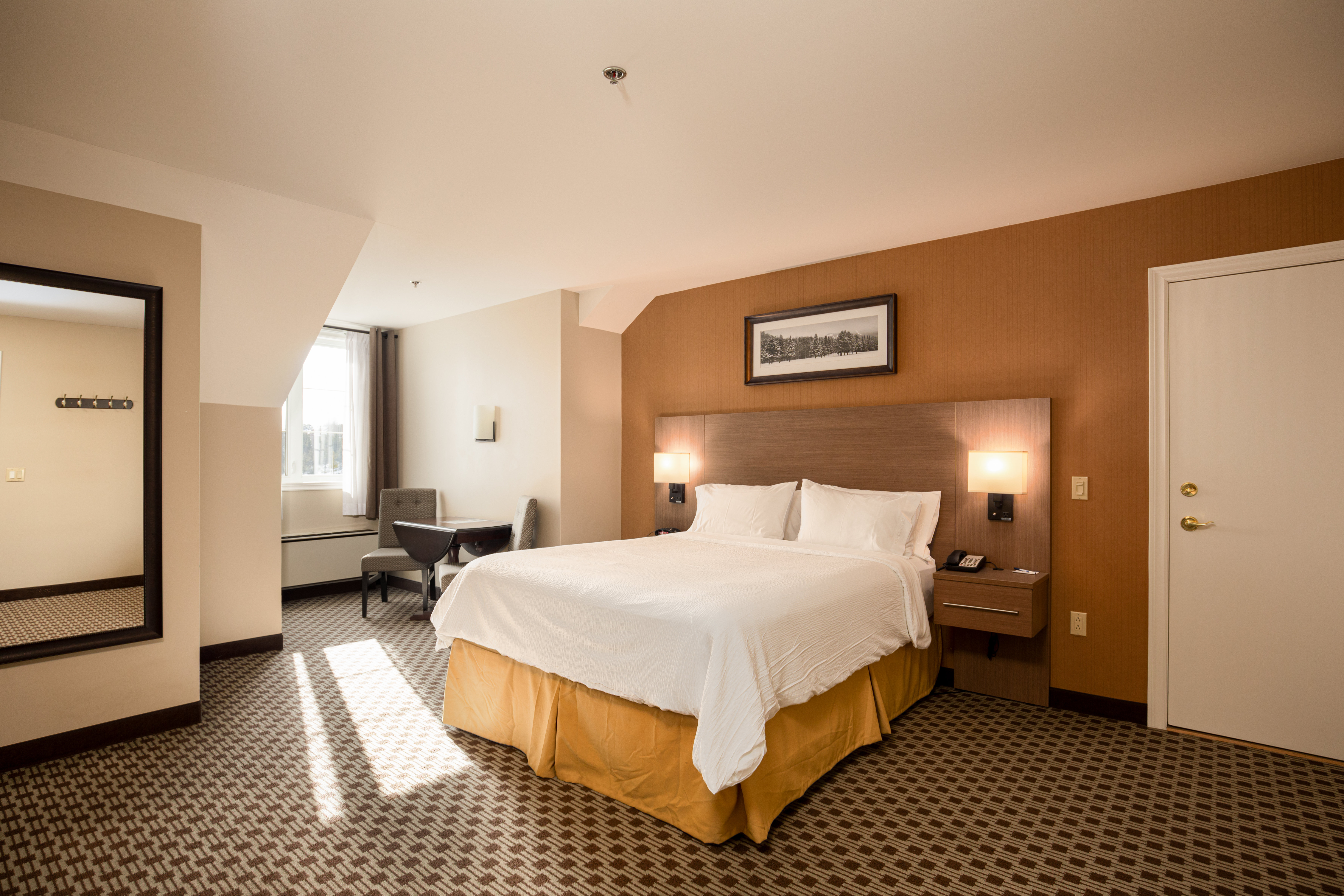 holiday inn express and suites tremblant by ihg