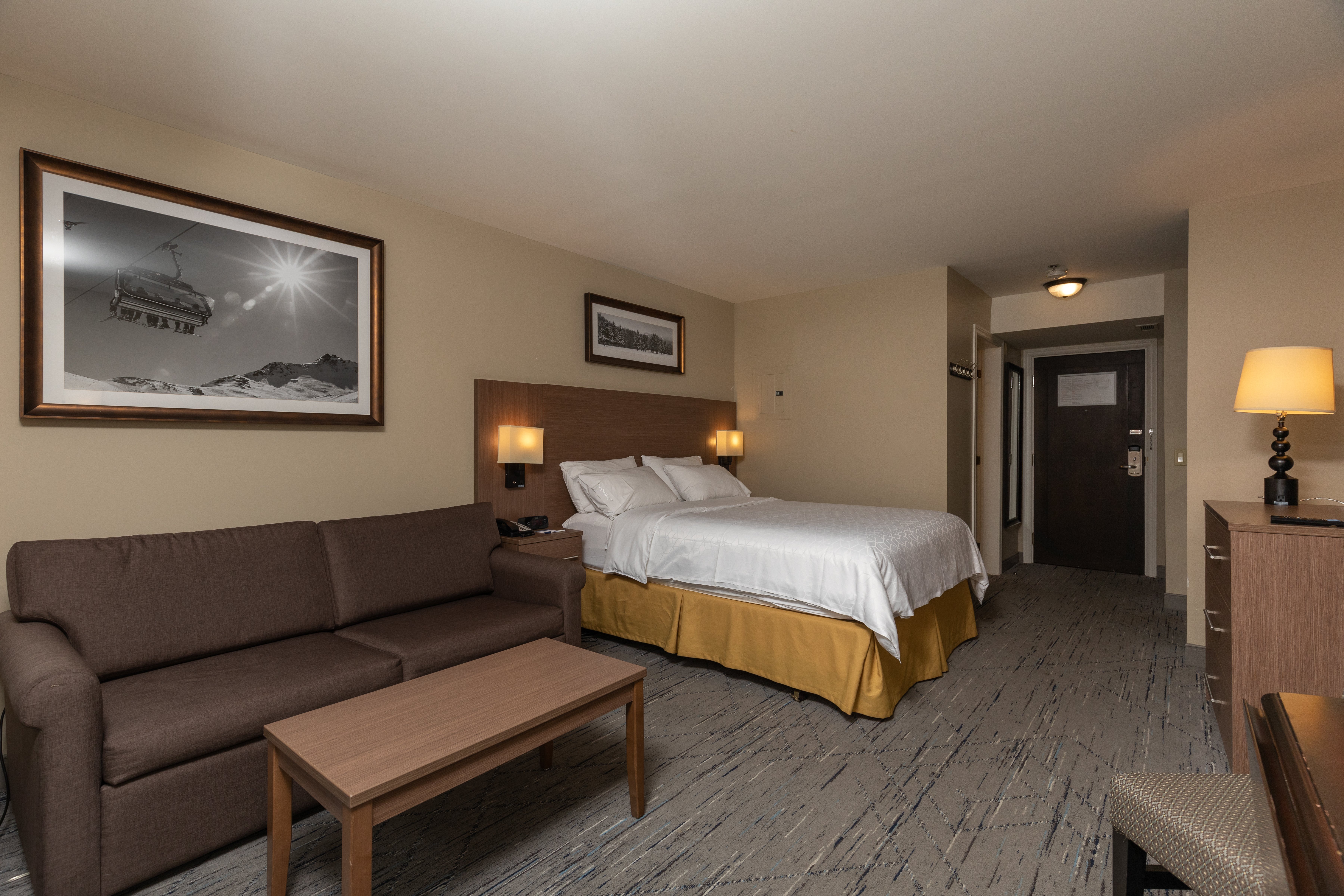 holiday inn express and suites tremblant by ihg