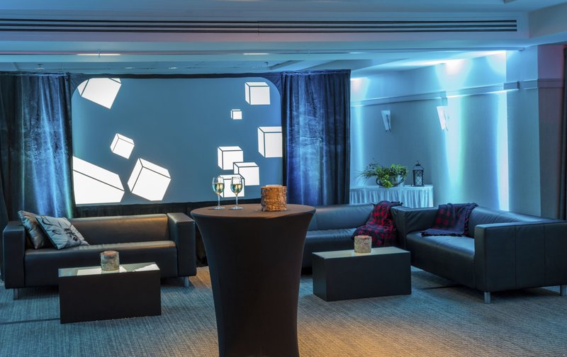 holiday inn express and suites tremblant an ihg hotel