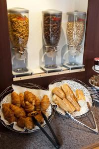 aparthotel adagio paris buttes chaumont