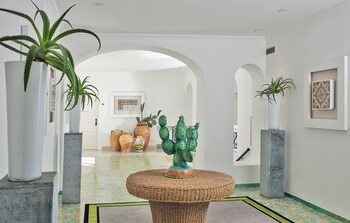 capri