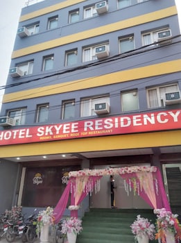 Hotel Skyee Residency Chandigarh,,3 star