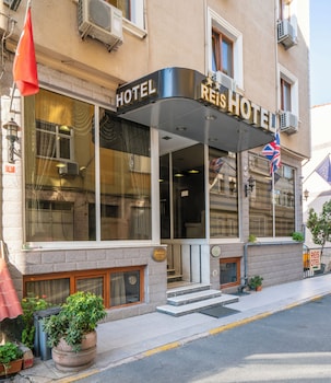 grand reis hotel