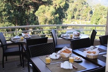 hotel costa rossa