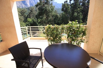 hotel costa rossa