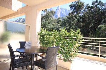 hotel costa rossa