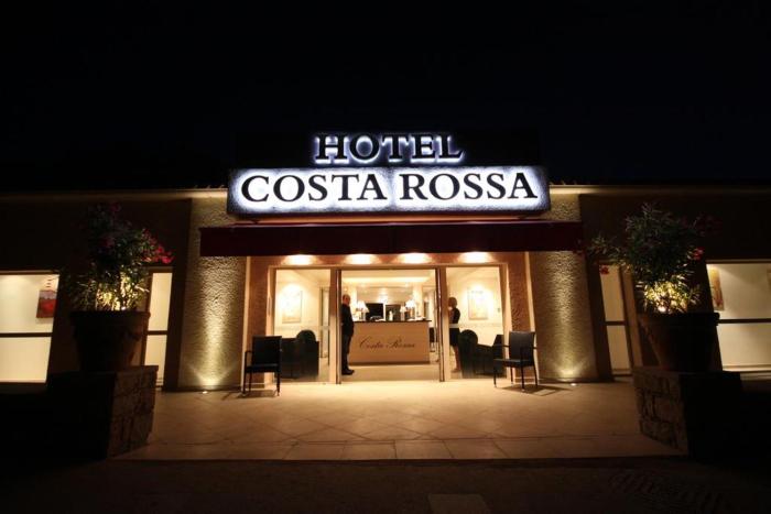 hotel costa rossa