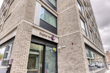 premier inn dublin city centre gloucester street south