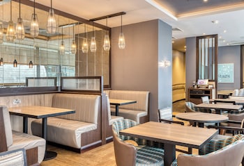 premier inn dublin city centre gloucester street south