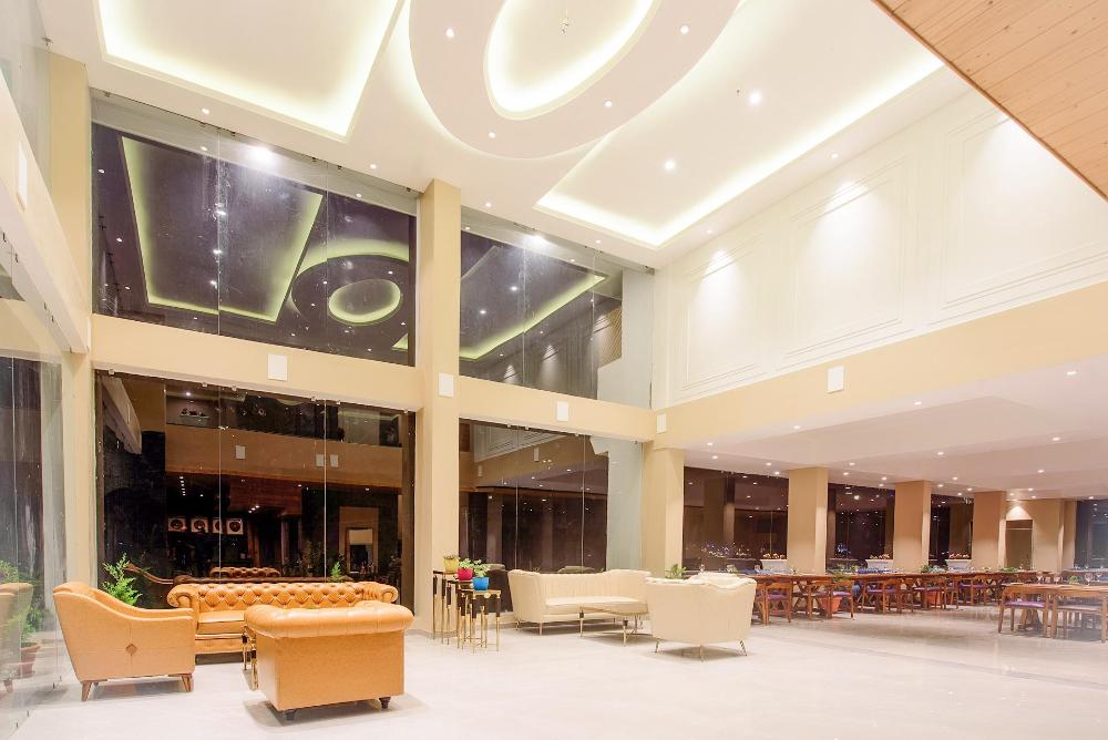 nature vilas sarovar portico