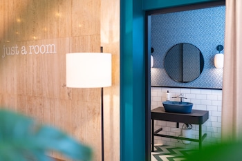 hotel vie via